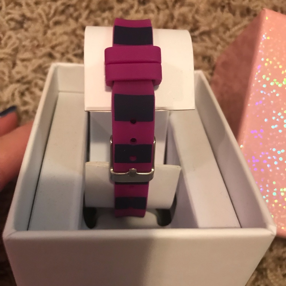 Watch - Picture 2 of 2